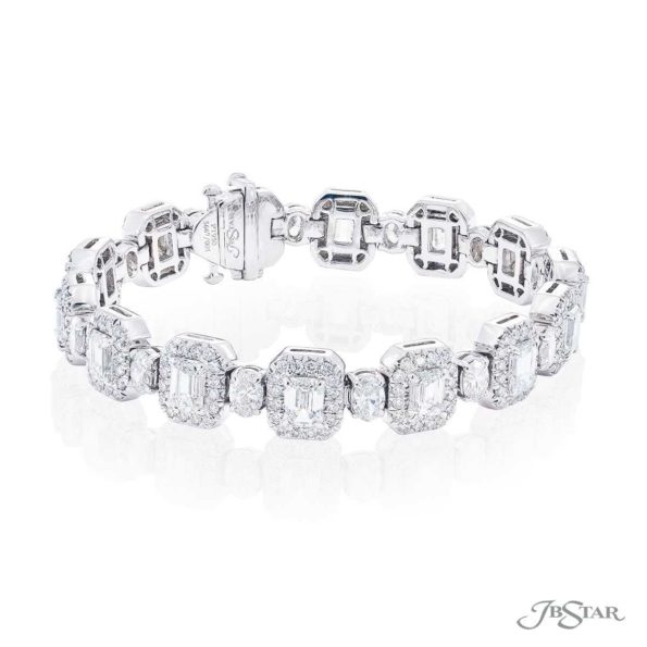 Emerald and oval diamond bracelet 16.01ct bezel setting