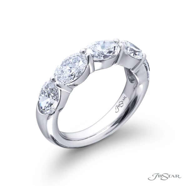 Elegance Elevated | Classic Single-Row GIA-Certified Diamond Band in Pure Platinum