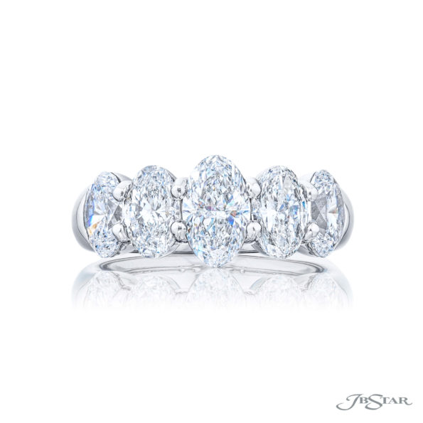 Single-Row Oval-Cut Diamond Band | GIA-Certified Pure Platinum | Elegance Elevated by Jewels by Star