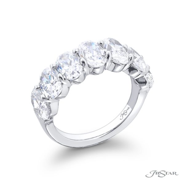 Classic Single-Row GIA-Certified Oval Diamond Band in Pure Platinum