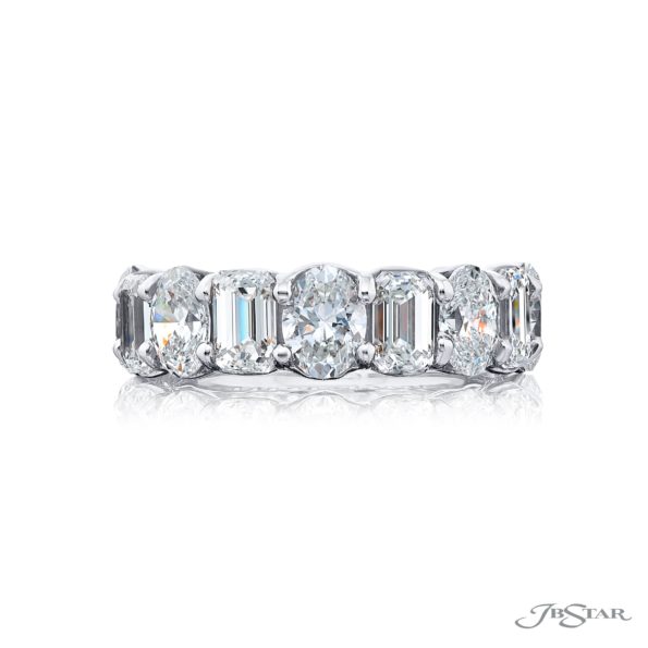 Classic Single-Row Diamond Band | Oval & Emerald-Cut Design in Platinum