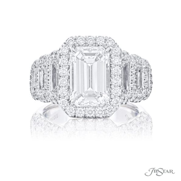 Diamond engagement ring 3.03 ct Emerald cut diamond