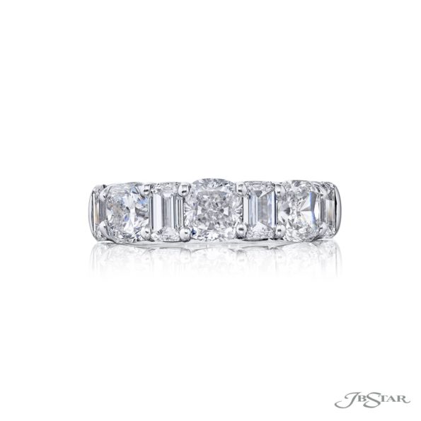 Classic Single-Row Cushion and Emerald-Cut Diamond Band in Platinum