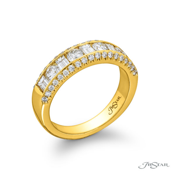 Signature Channel Diamond Band | Round & Baguette Diamonds in 18K Yellow Gold