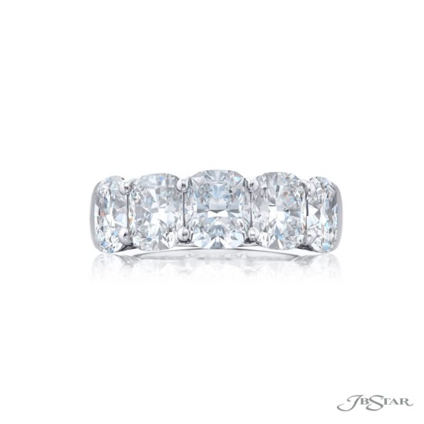 Classic GIA-Certified Cushion-Cut Diamond Band in Pure Platinum